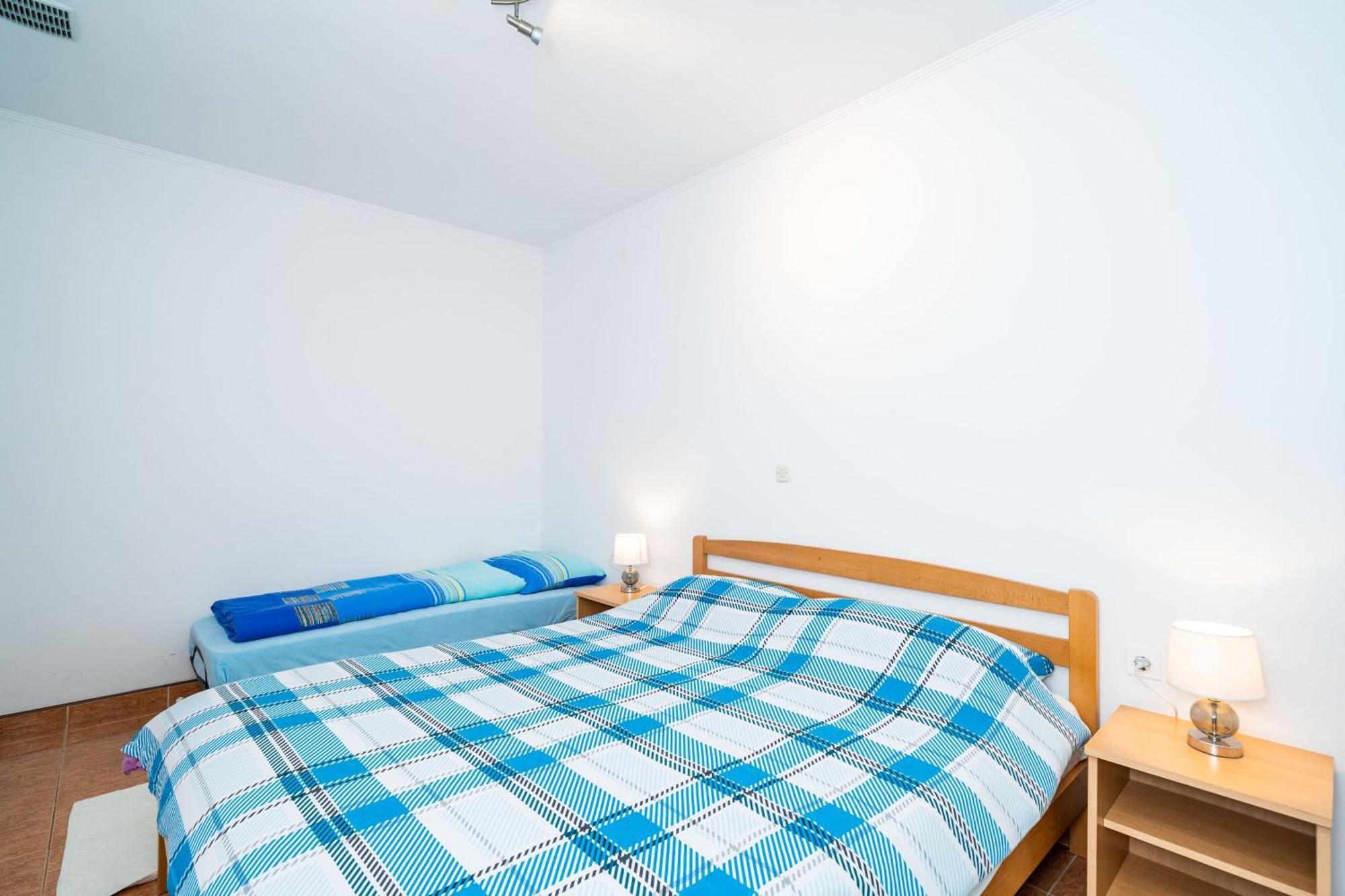 Apartments By The Sea Zuljana, Peljesac - 10233 Номер фото