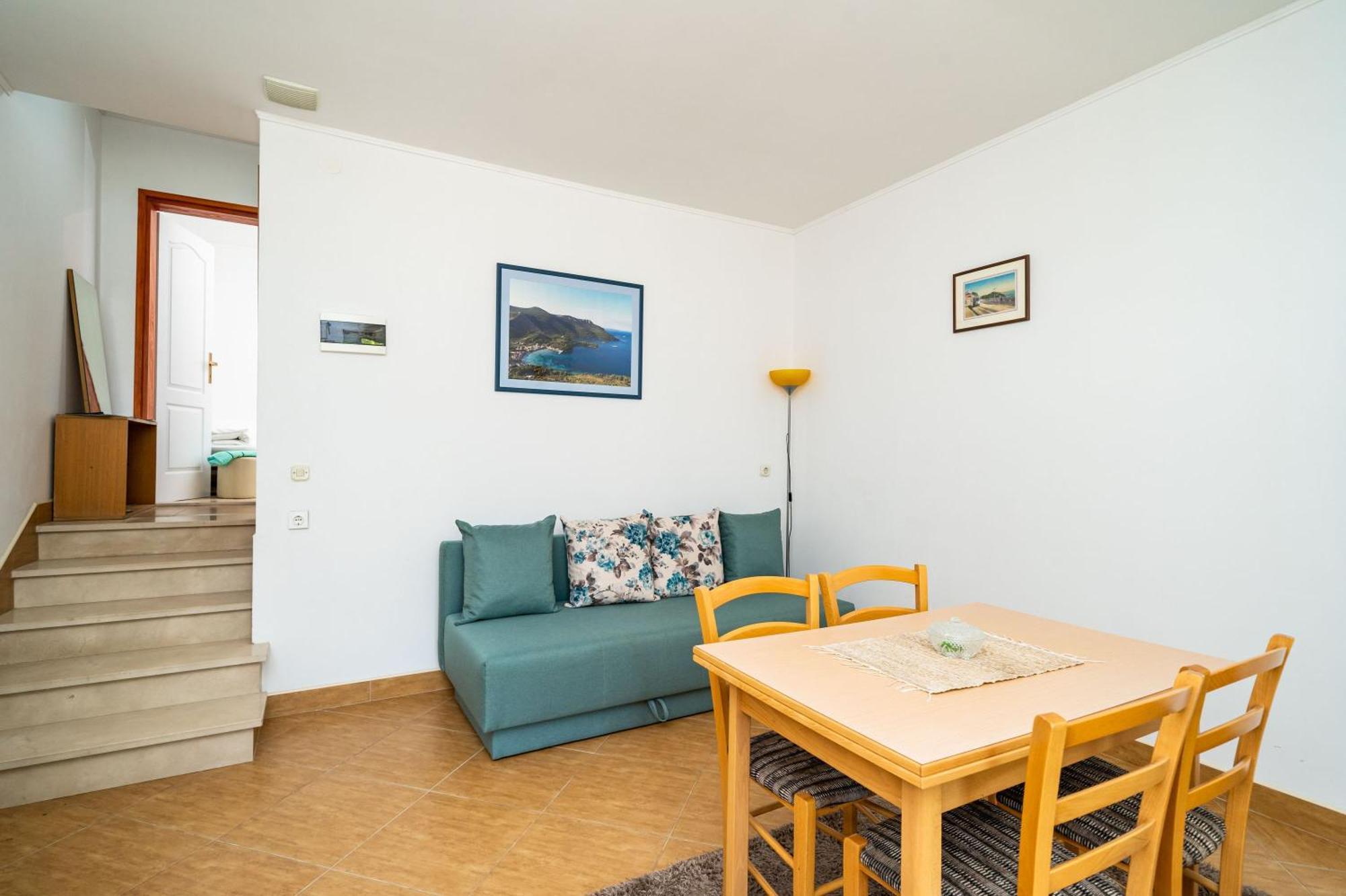 Apartments By The Sea Zuljana, Peljesac - 10233 Номер фото